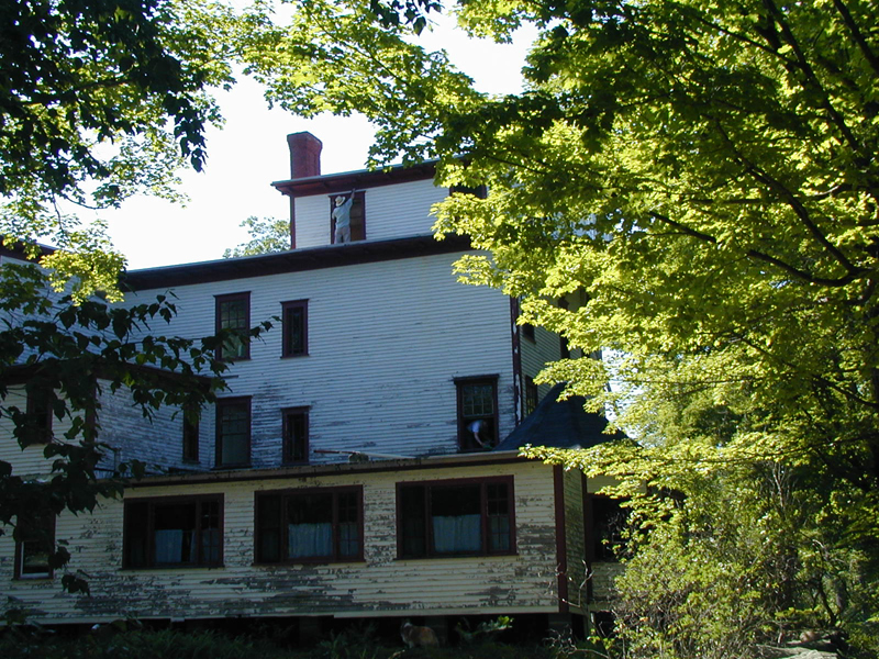 Main house, Camp Caravan